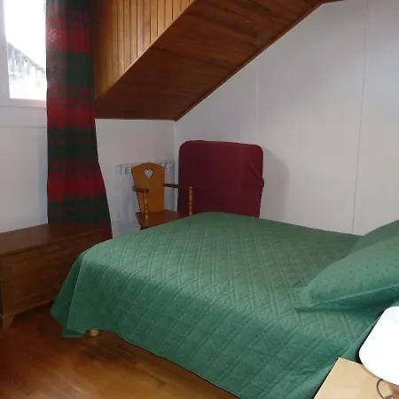 Chalet Vouren 2 *